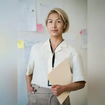 皮建